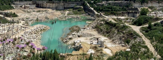 foto cave di travertino